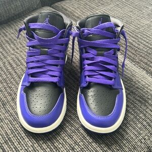Air Jordan 1 Mid Retro Dark Concord BQ6472-031 WMNS Black Toe size 7.5 NEW!